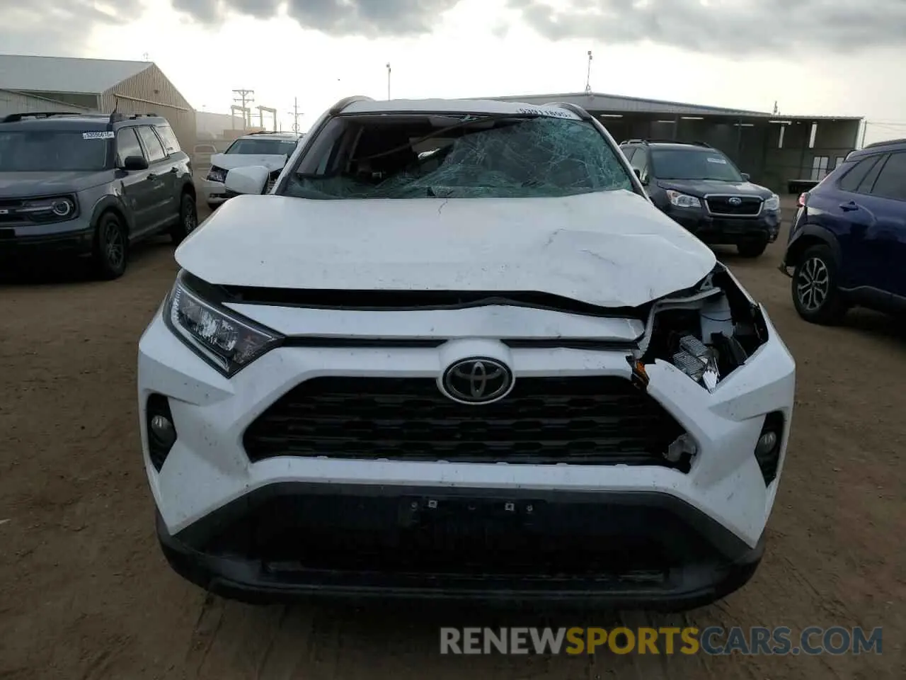 5 Photograph of a damaged car 2T3P1RFVXMC225516 TOYOTA RAV4 2021