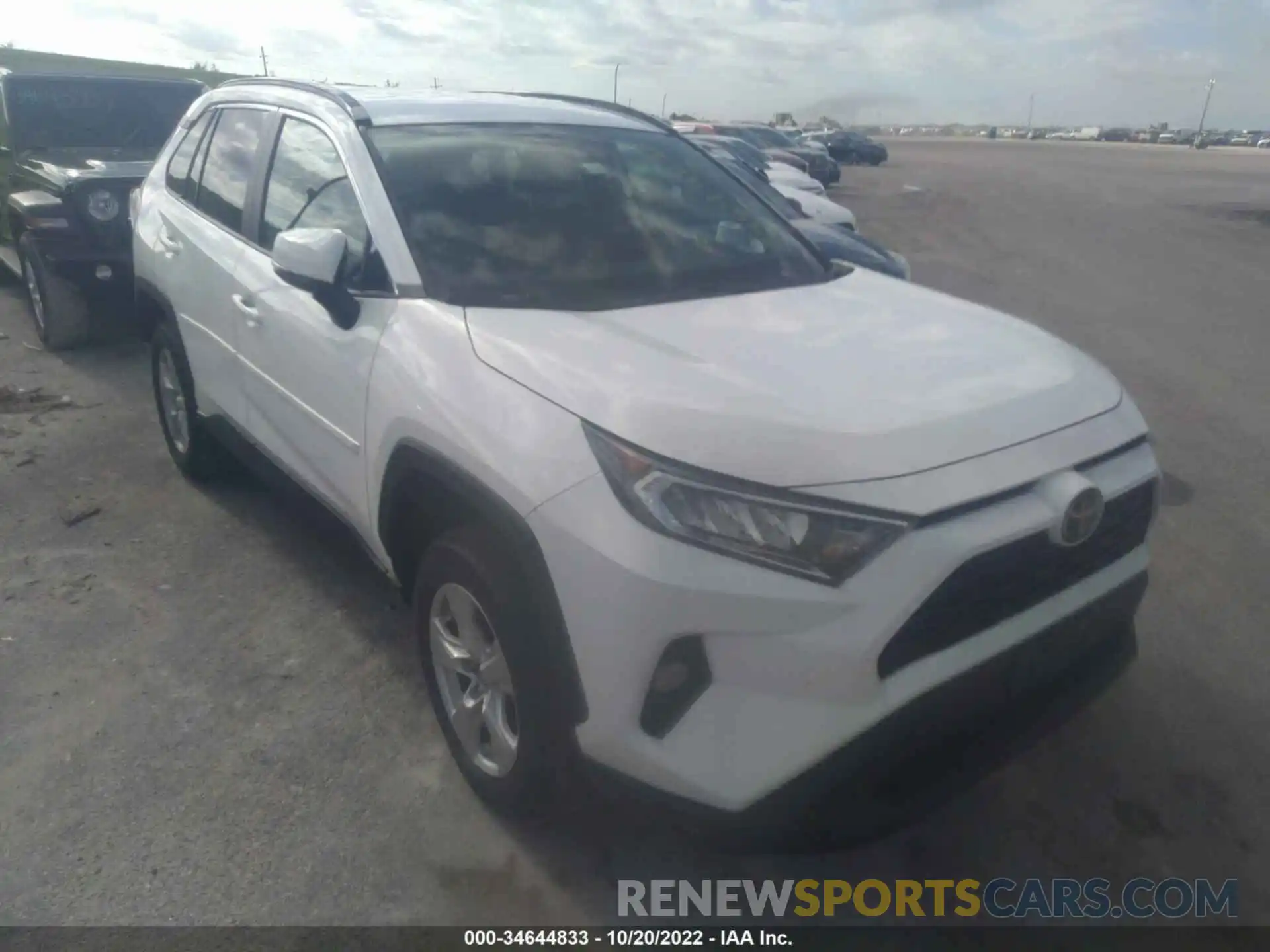 1 Photograph of a damaged car 2T3P1RFVXMC232837 TOYOTA RAV4 2021