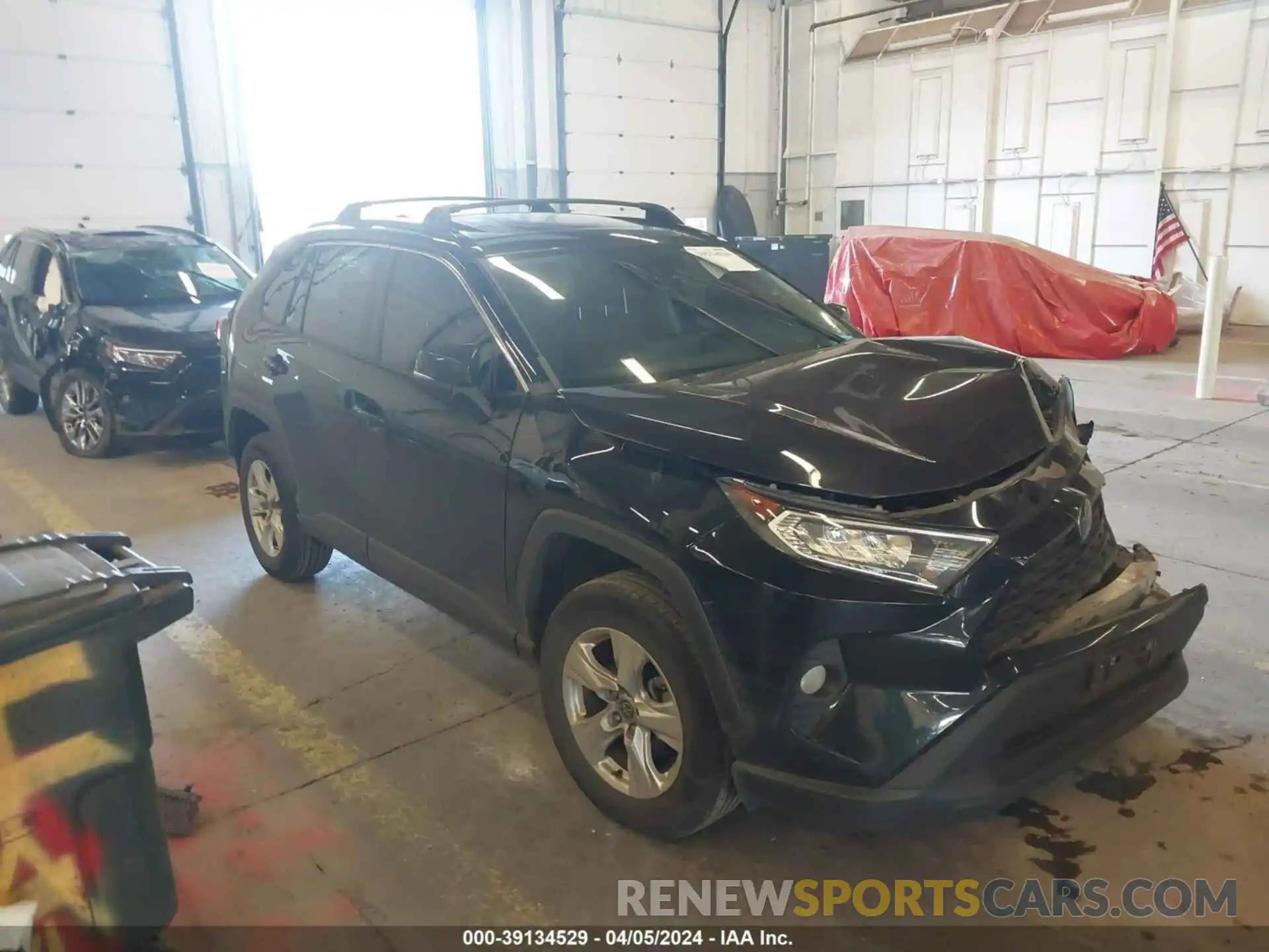 1 Photograph of a damaged car 2T3P1RFVXMC255129 TOYOTA RAV4 2021