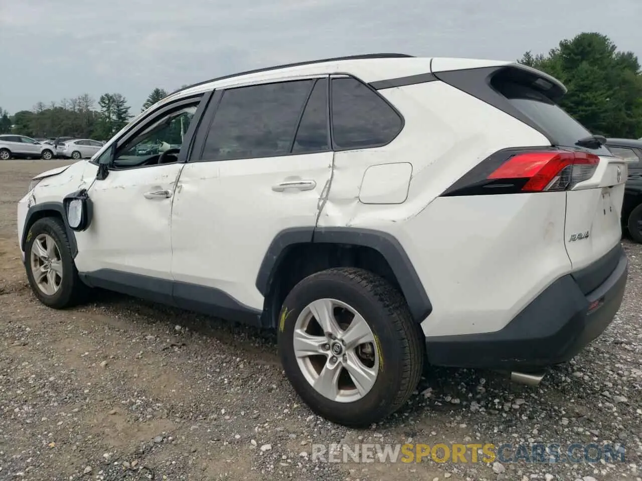 2 Photograph of a damaged car 2T3P1RFVXMW152680 TOYOTA RAV4 2021