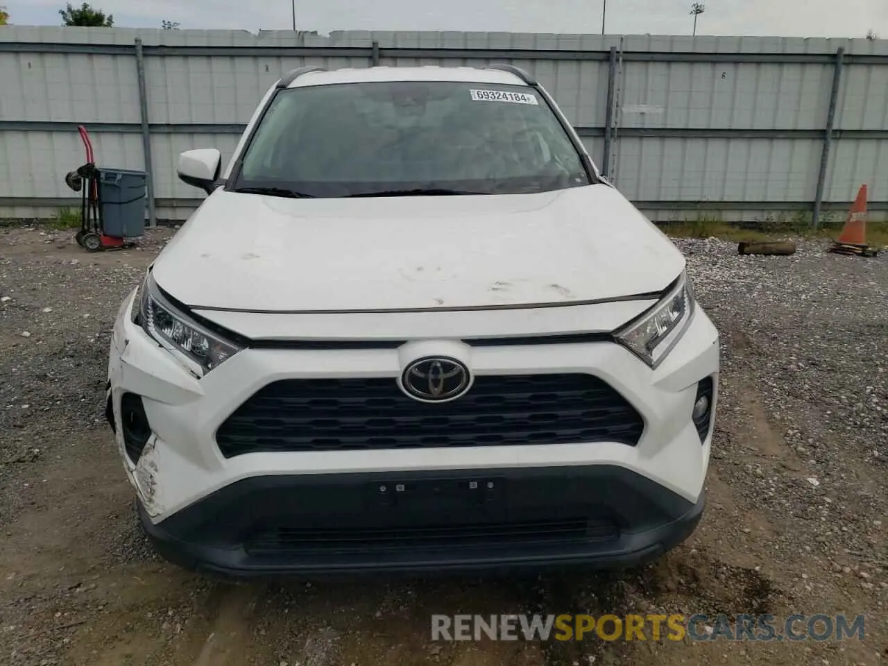 5 Photograph of a damaged car 2T3P1RFVXMW152680 TOYOTA RAV4 2021