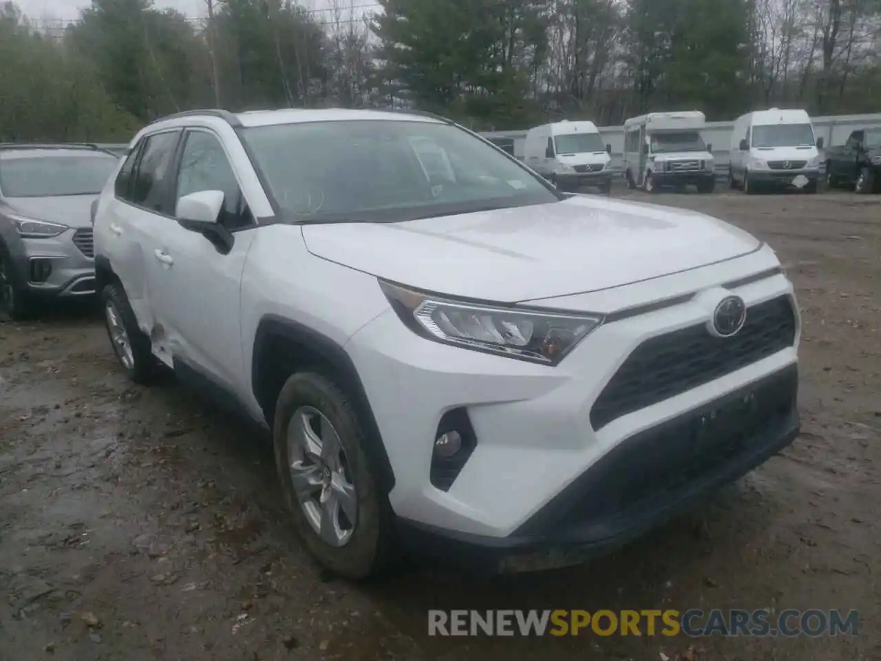 1 Photograph of a damaged car 2T3P1RFVXMW157216 TOYOTA RAV4 2021