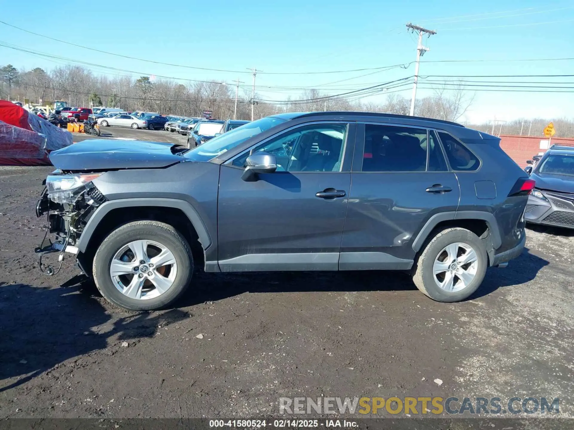 14 Photograph of a damaged car 2T3P1RFVXMW160715 TOYOTA RAV4 2021