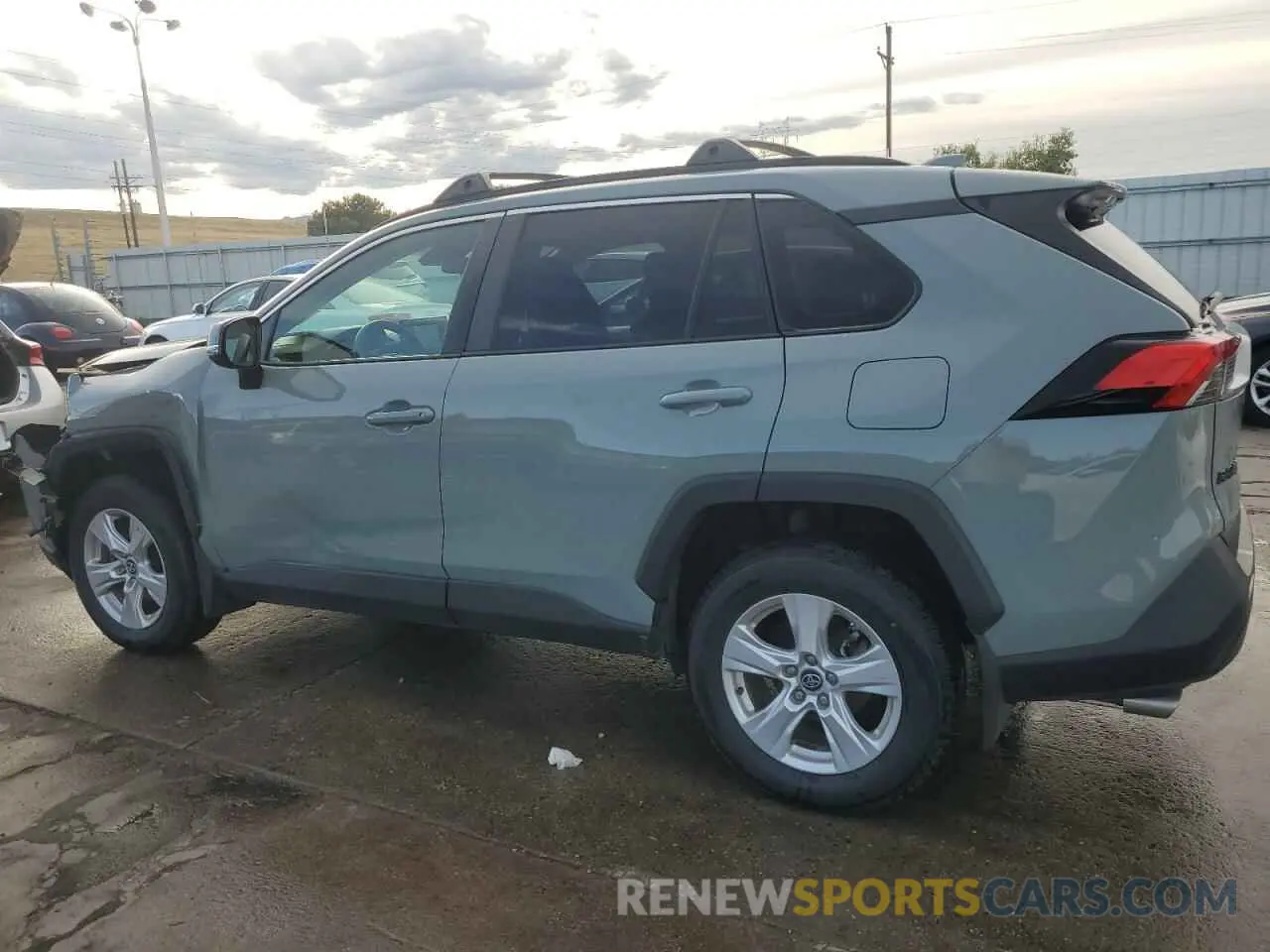 2 Photograph of a damaged car 2T3P1RFVXMW164120 TOYOTA RAV4 2021