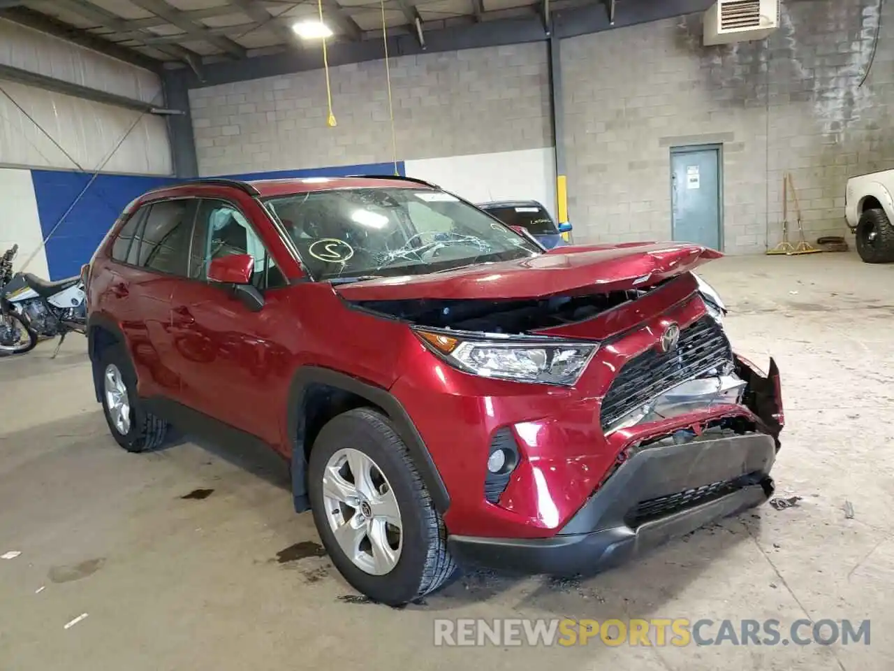 1 Photograph of a damaged car 2T3P1RFVXMW169835 TOYOTA RAV4 2021