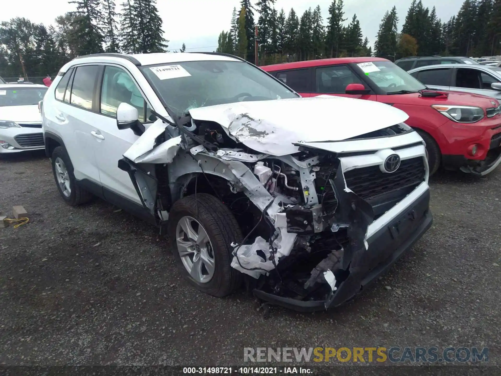 1 Photograph of a damaged car 2T3P1RFVXMW194105 TOYOTA RAV4 2021