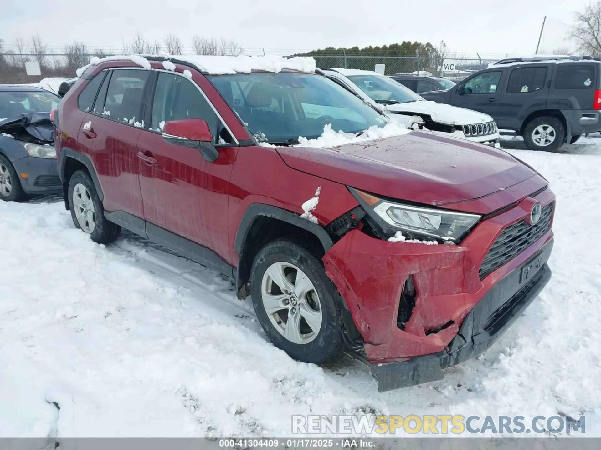 18 Photograph of a damaged car 2T3P1RFVXMW212201 TOYOTA RAV4 2021