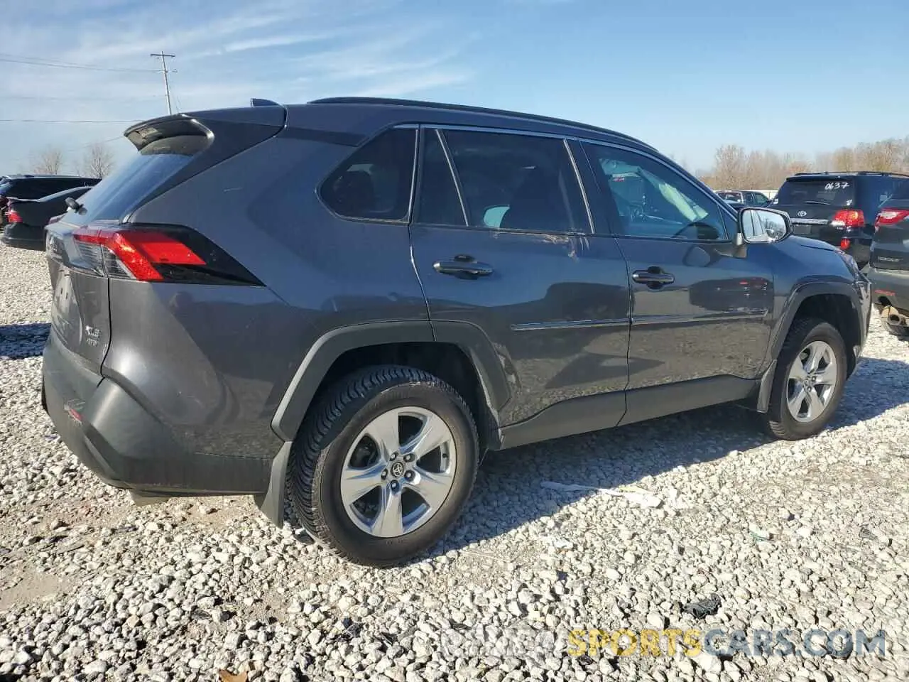 3 Photograph of a damaged car 2T3P1RFVXMW215972 TOYOTA RAV4 2021