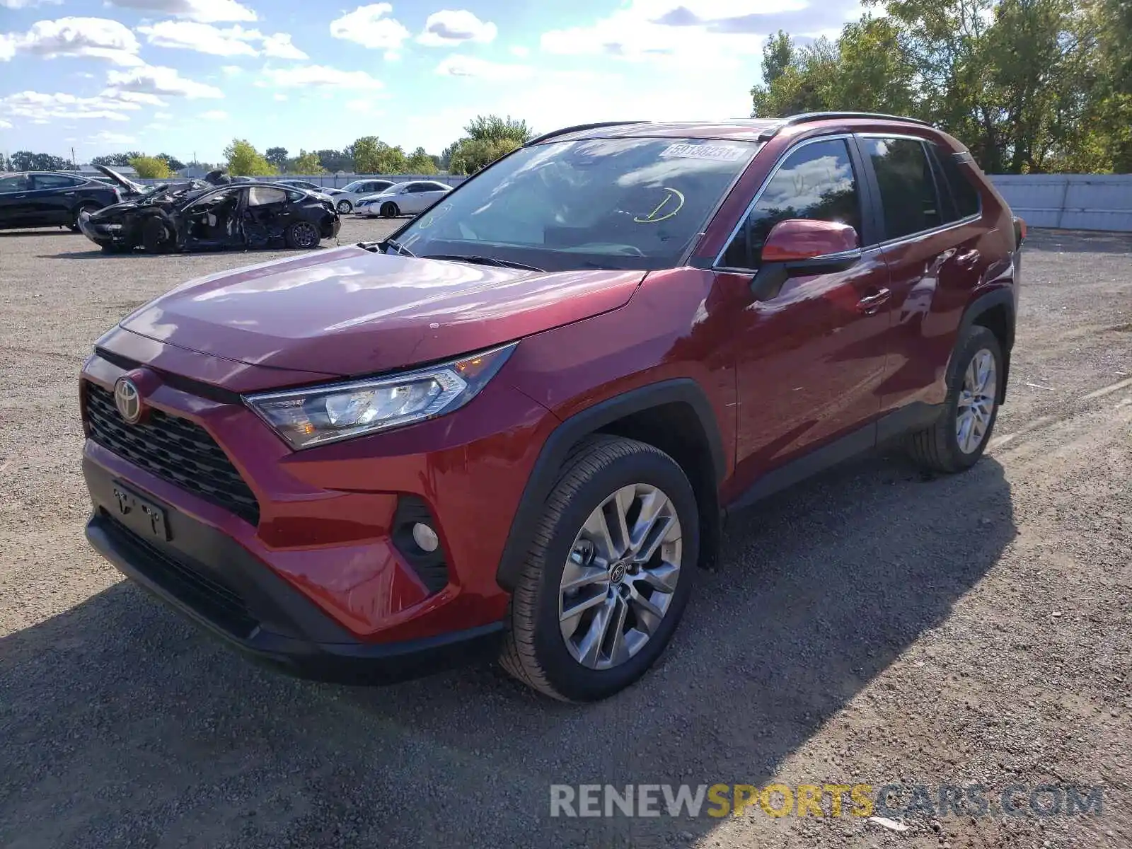 2 Photograph of a damaged car 2T3R1RFV0MW207503 TOYOTA RAV4 2021