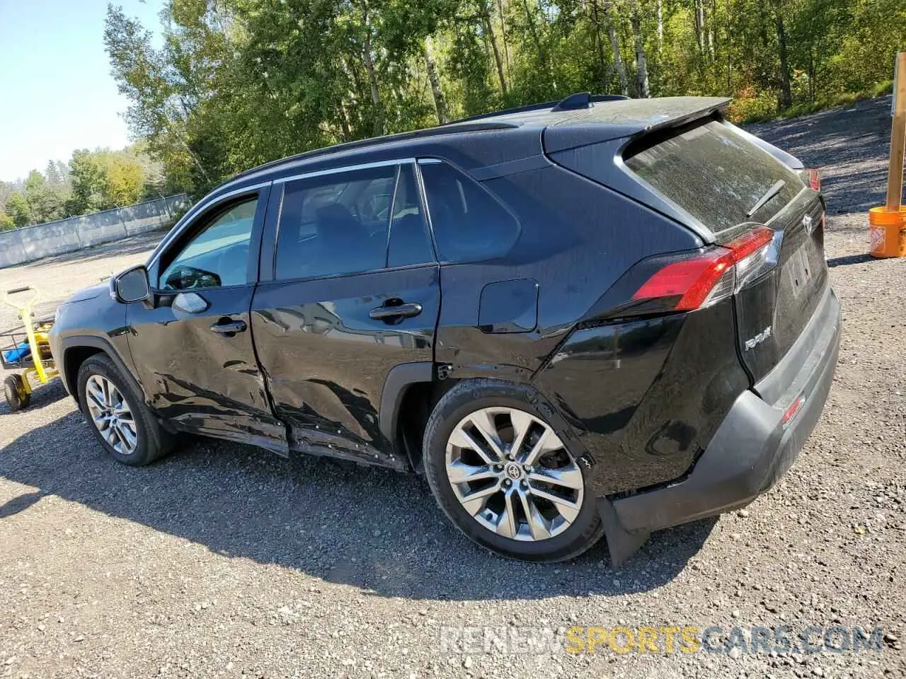 2 Photograph of a damaged car 2T3R1RFV1MC219242 TOYOTA RAV4 2021