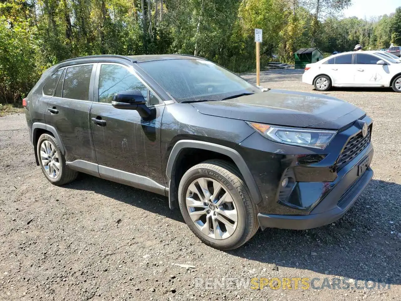 4 Photograph of a damaged car 2T3R1RFV1MC219242 TOYOTA RAV4 2021