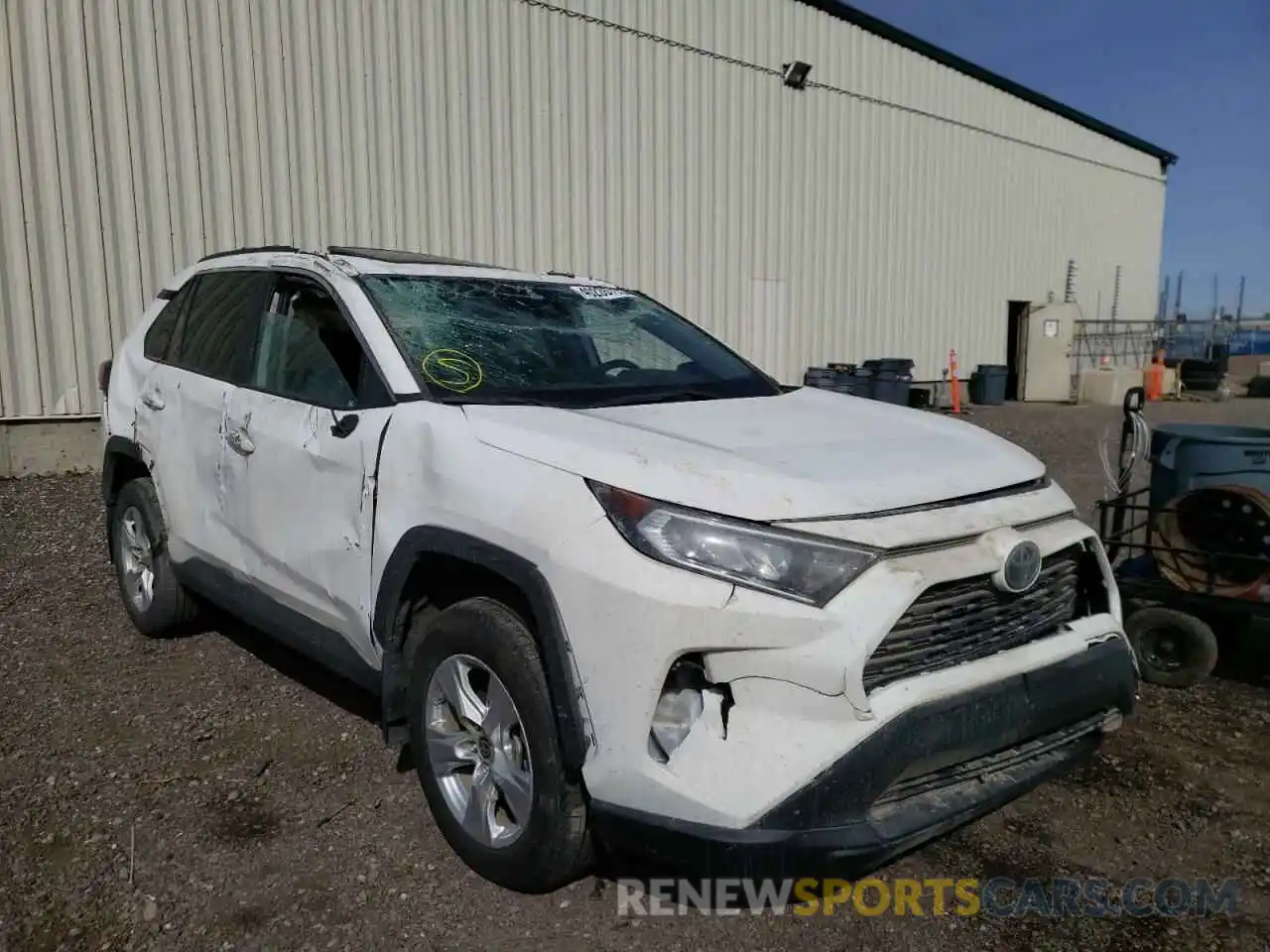 1 Photograph of a damaged car 2T3R1RFV5MC187881 TOYOTA RAV4 2021