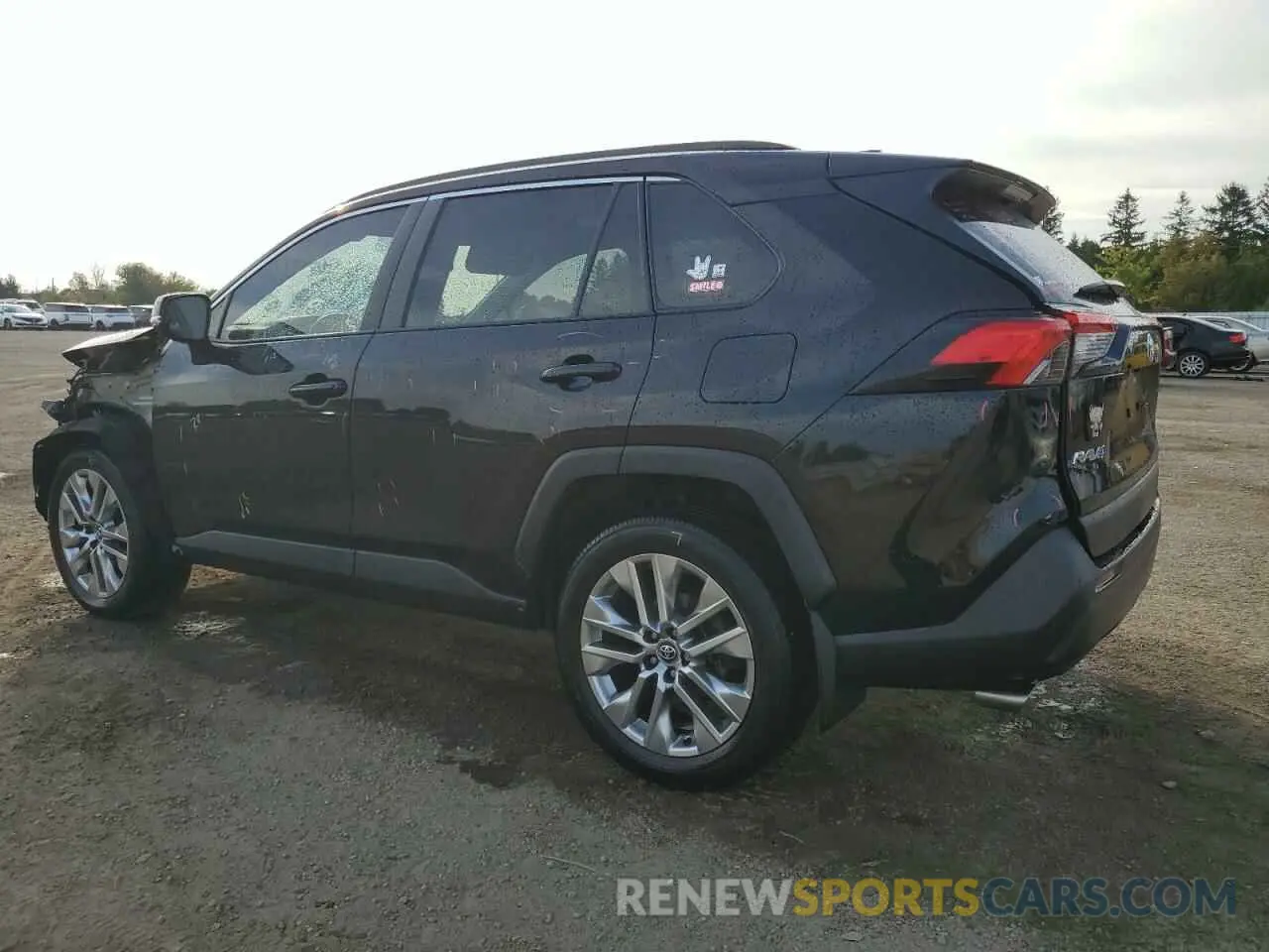 2 Photograph of a damaged car 2T3R1RFV7MC150668 TOYOTA RAV4 2021