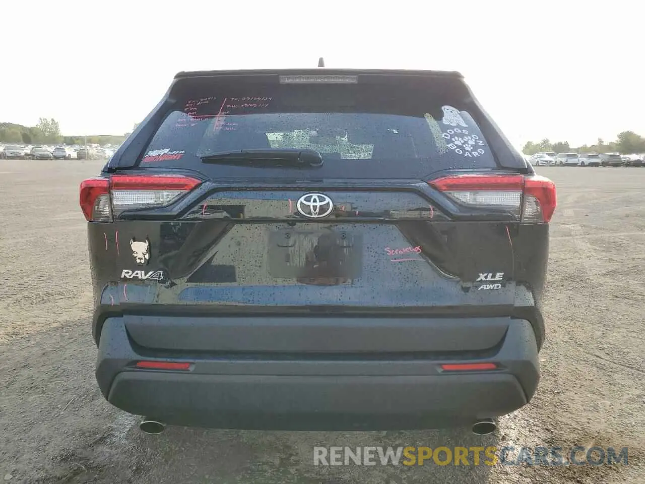 6 Photograph of a damaged car 2T3R1RFV7MC150668 TOYOTA RAV4 2021