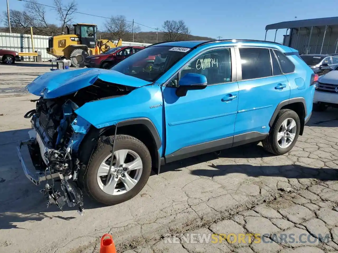 1 Photograph of a damaged car 2T3R6RFV1MW006498 TOYOTA RAV4 2021