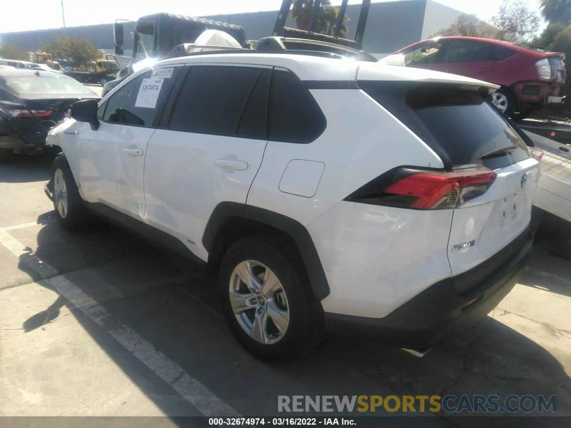 3 Photograph of a damaged car 2T3R6RFV2MW005182 TOYOTA RAV4 2021