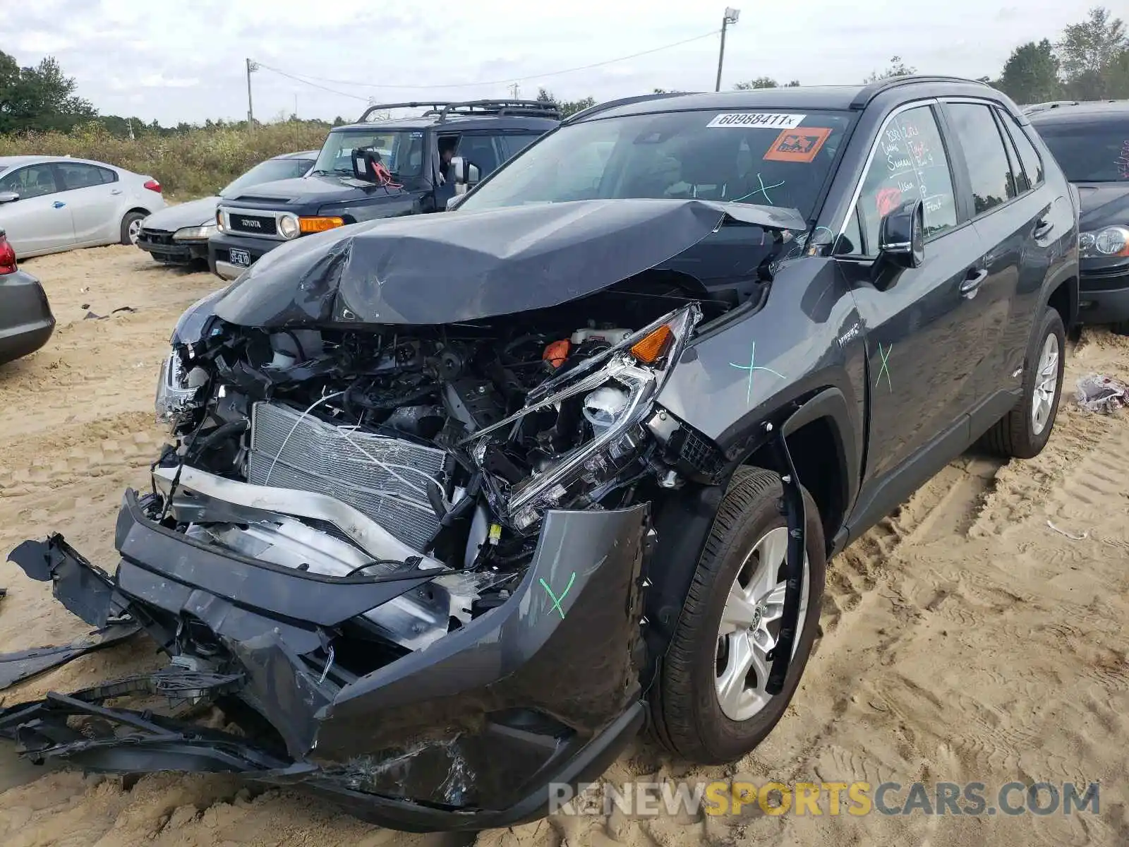 2 Photograph of a damaged car 2T3R6RFV3MW018328 TOYOTA RAV4 2021