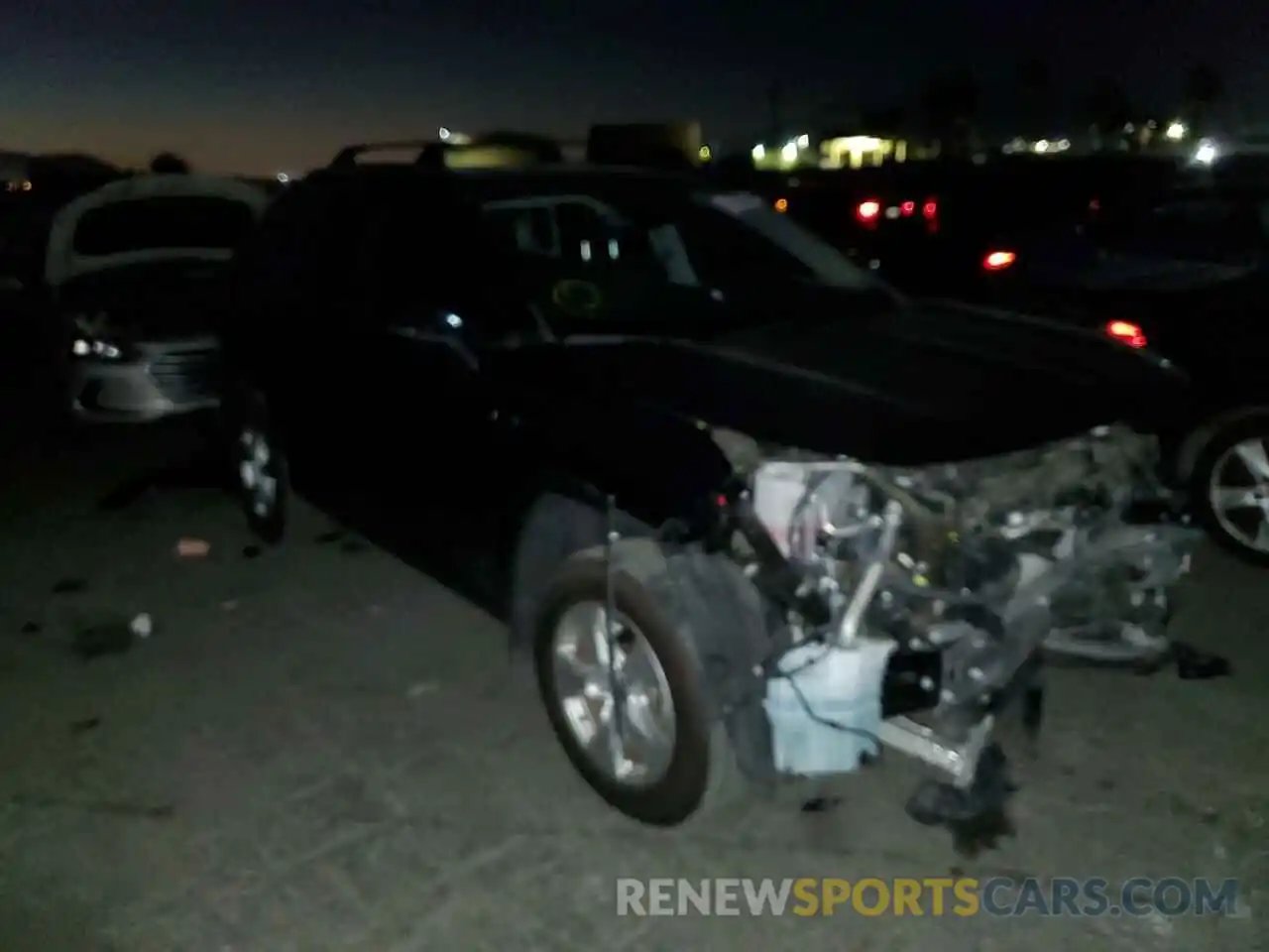 4 Photograph of a damaged car 2T3RWRFV1MW114863 TOYOTA RAV4 2021