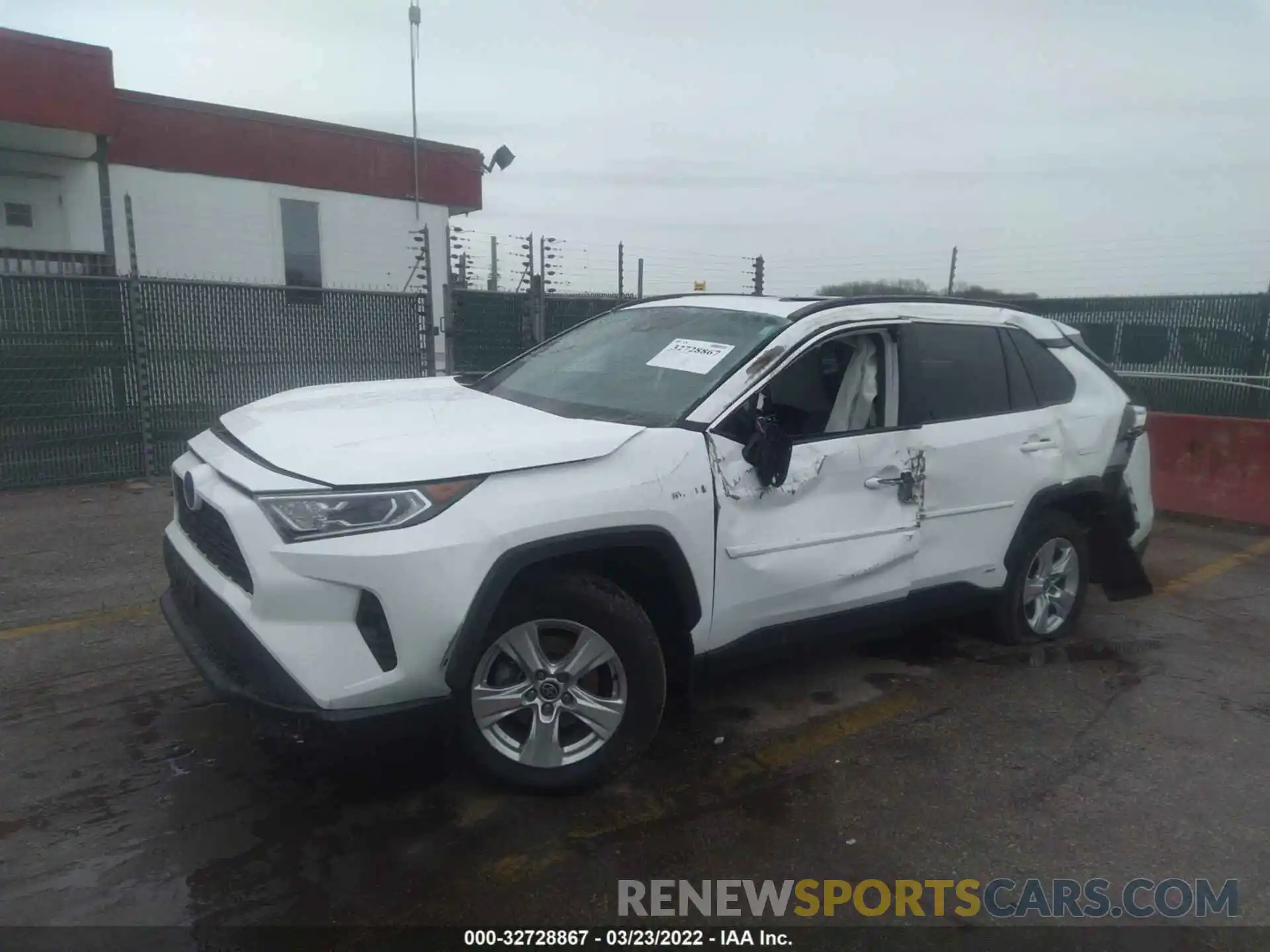 2 Photograph of a damaged car 2T3RWRFV1MW120811 TOYOTA RAV4 2021