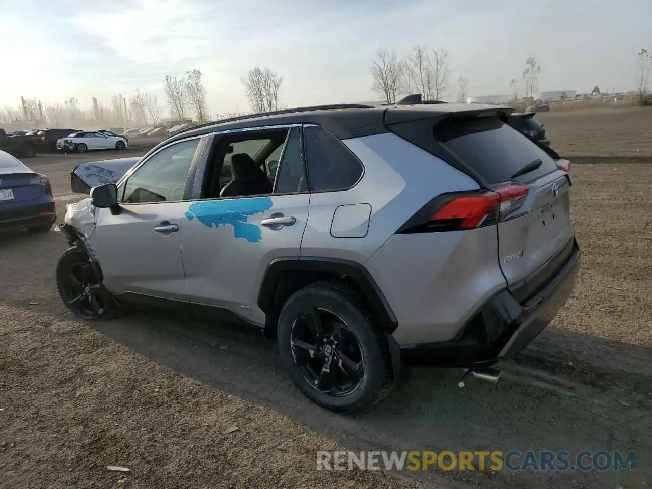 2 Photograph of a damaged car 2T3RWRFV2MW107260 TOYOTA RAV4 2021