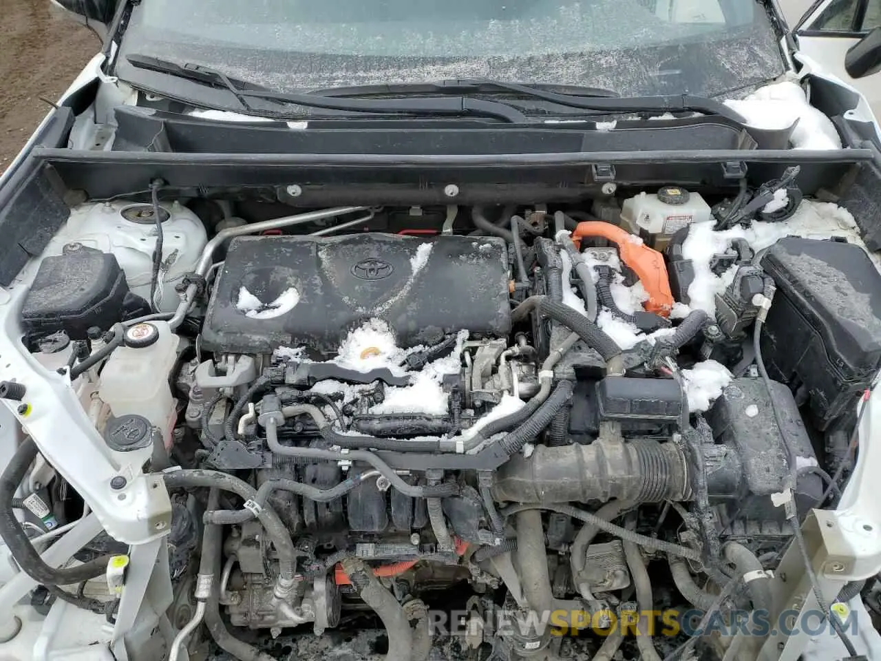 12 Photograph of a damaged car 2T3RWRFV4MW106014 TOYOTA RAV4 2021
