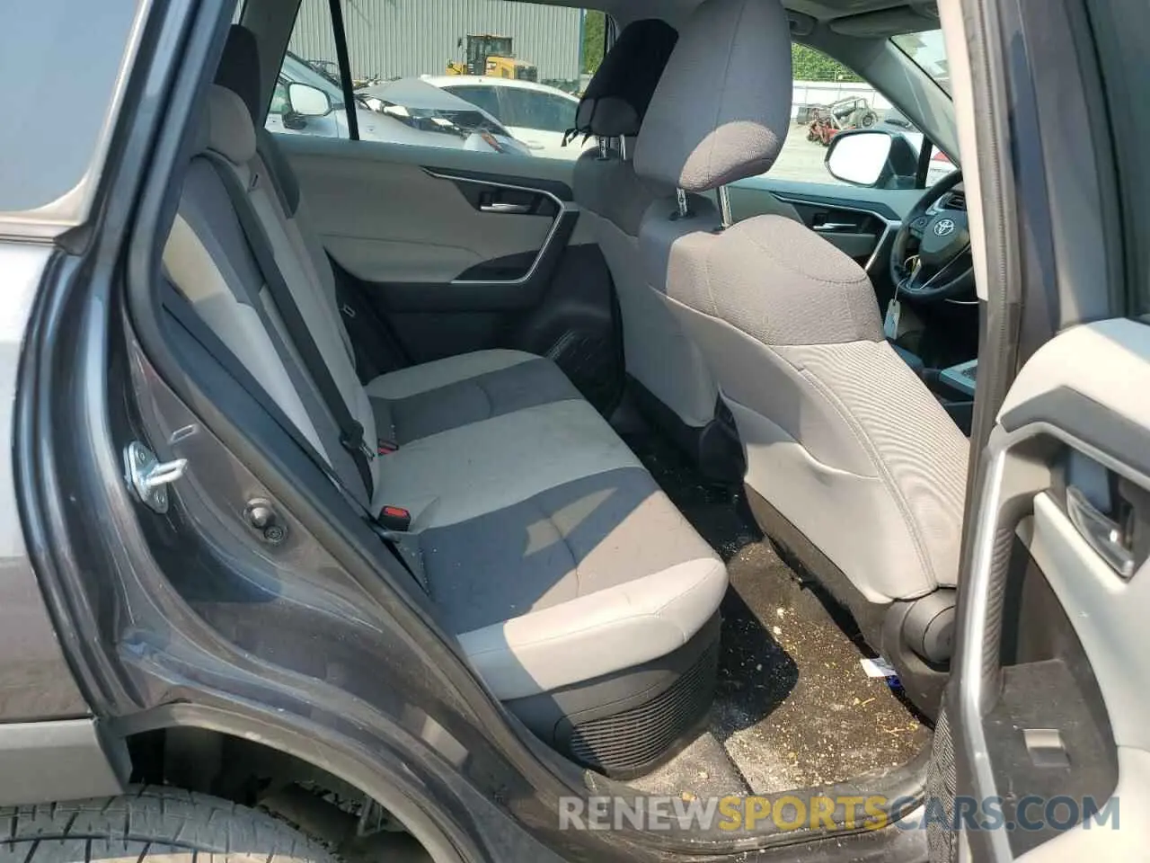 10 Photograph of a damaged car 2T3RWRFV7MW108095 TOYOTA RAV4 2021