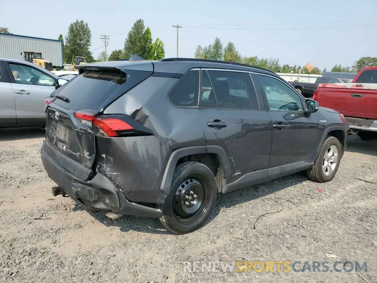 3 Photograph of a damaged car 2T3RWRFV7MW108095 TOYOTA RAV4 2021