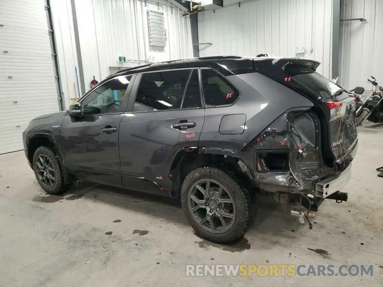 2 Photograph of a damaged car 2T3RWRFV8MW103651 TOYOTA RAV4 2021