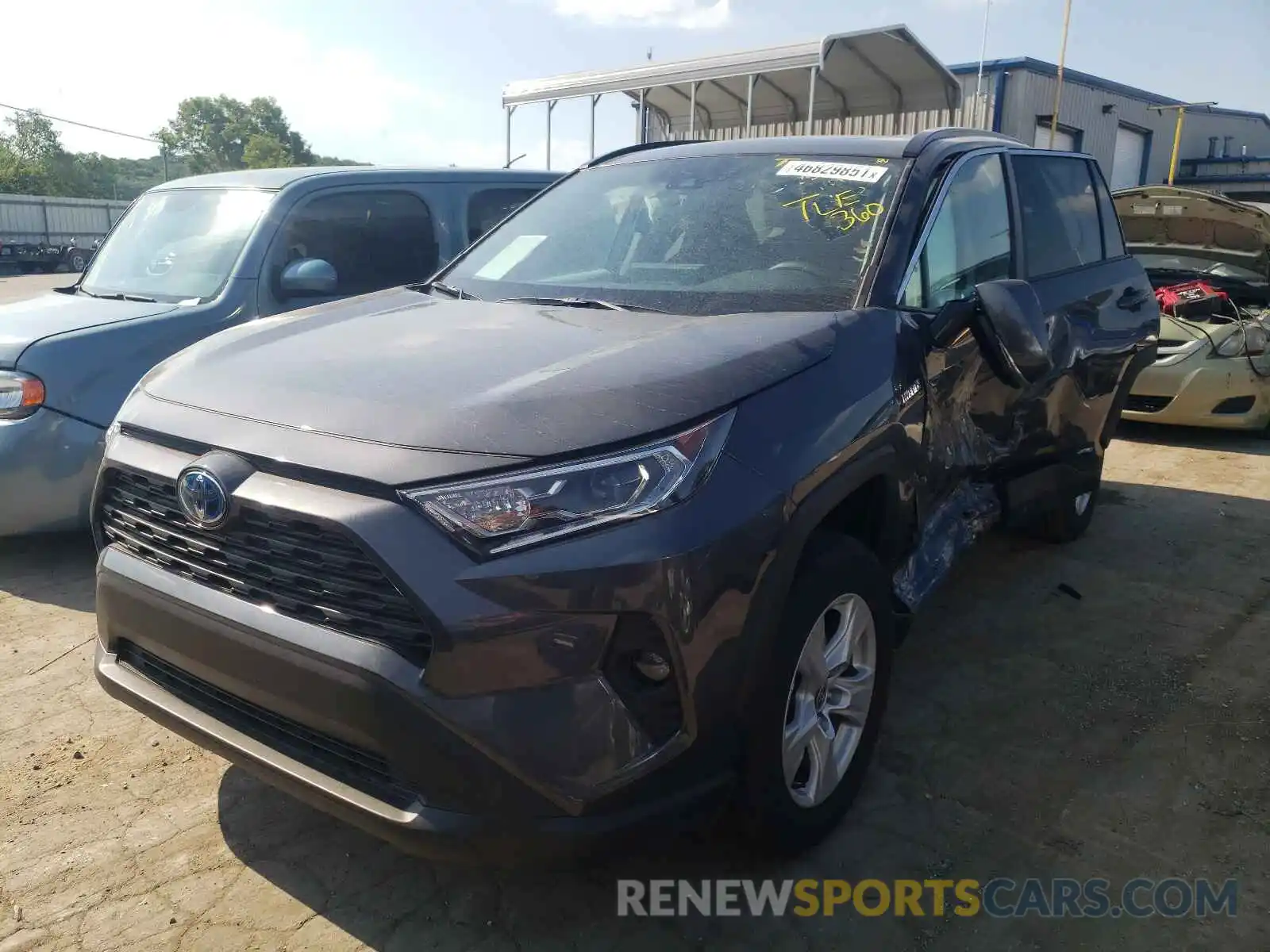 2 Photograph of a damaged car 2T3RWRFV8MW111958 TOYOTA RAV4 2021