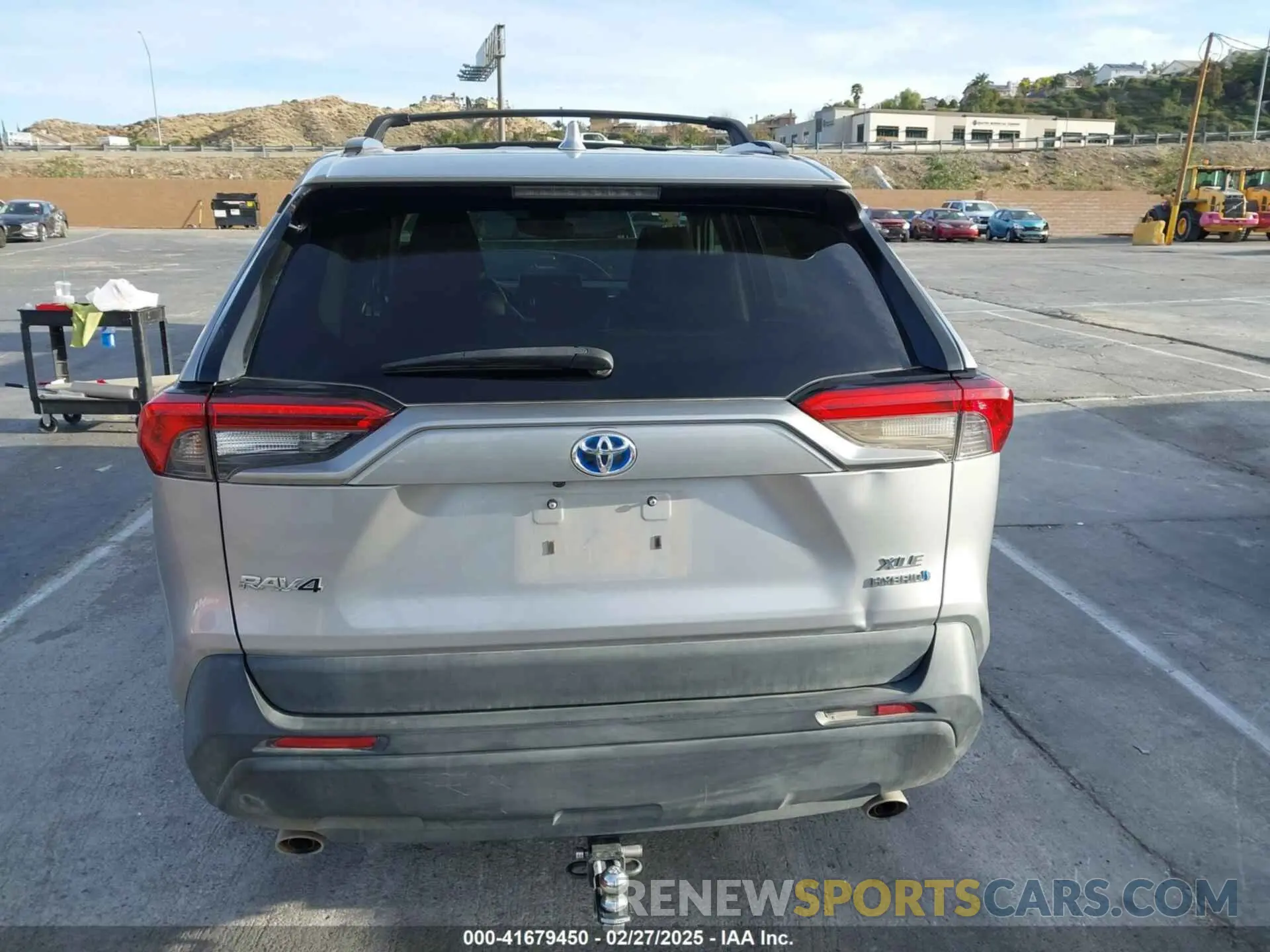 15 Photograph of a damaged car 2T3RWRFVXMW118877 TOYOTA RAV4 2021