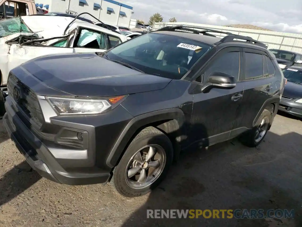 1 Photograph of a damaged car 2T3S1RFV1MW155767 TOYOTA RAV4 2021