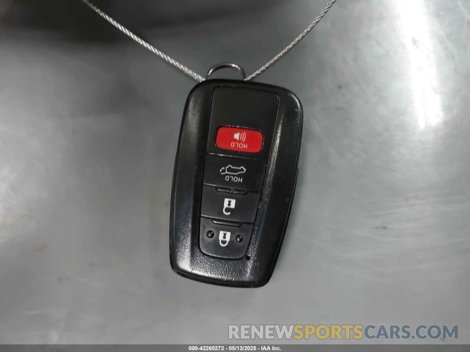 11 Photograph of a damaged car 2T3S1RFV3MW182985 TOYOTA RAV4 2021