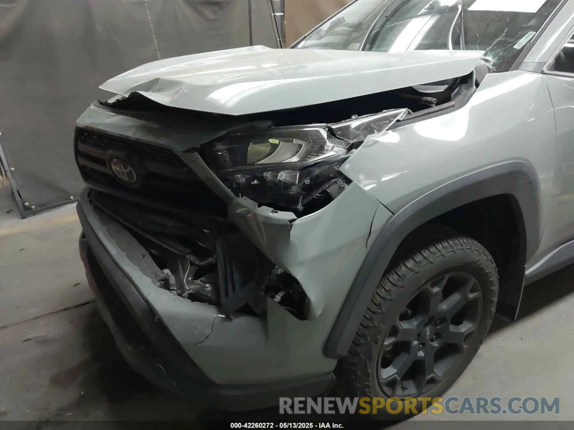 6 Photograph of a damaged car 2T3S1RFV3MW182985 TOYOTA RAV4 2021