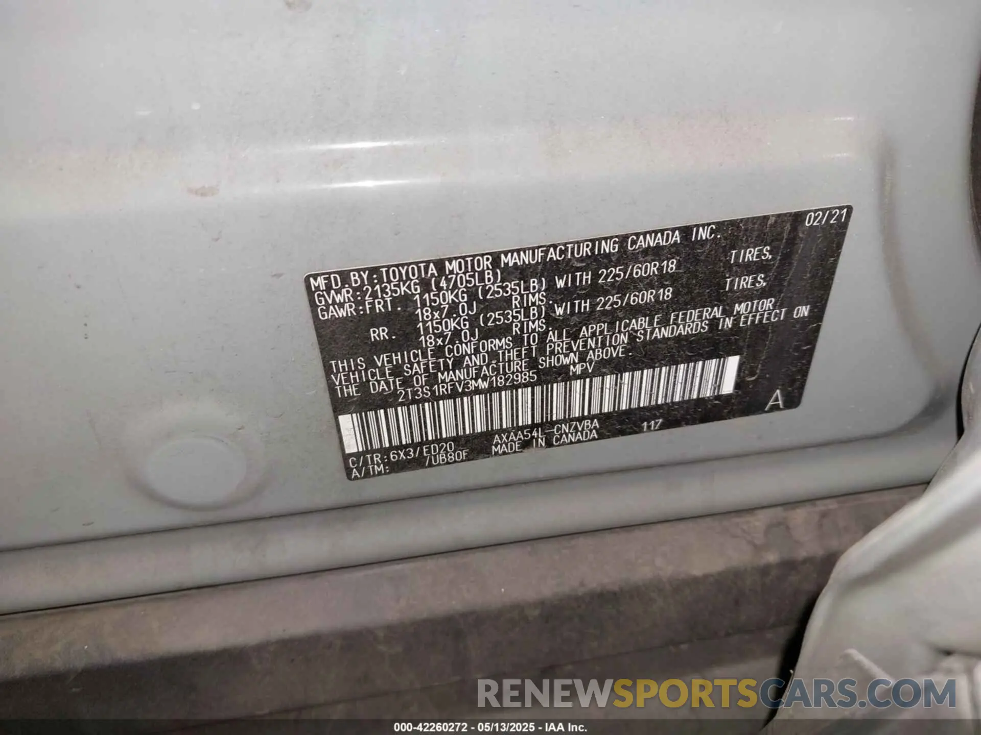 9 Photograph of a damaged car 2T3S1RFV3MW182985 TOYOTA RAV4 2021