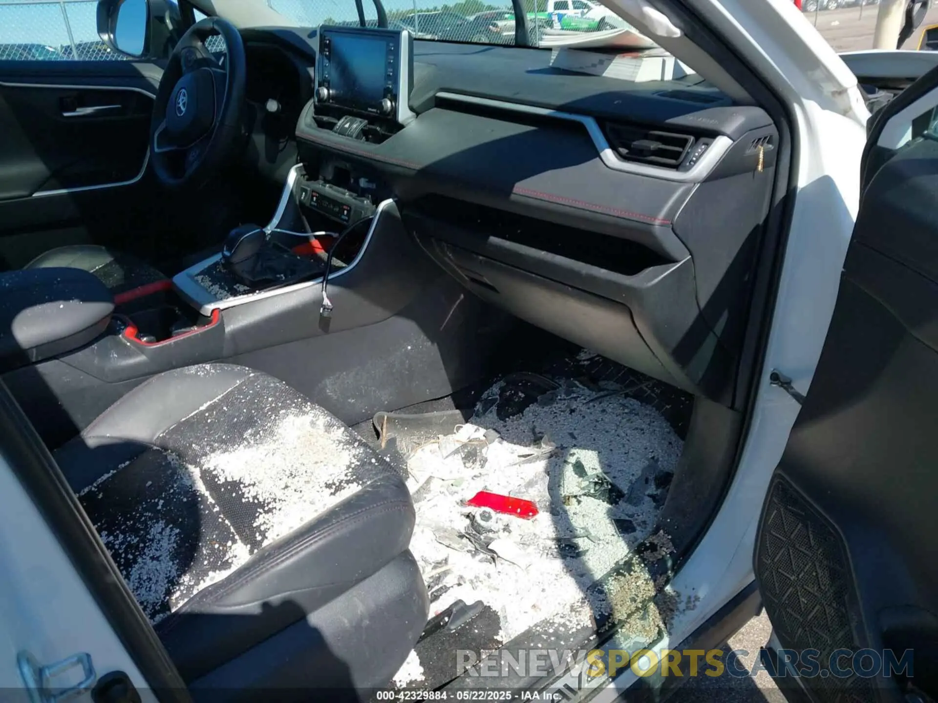 5 Photograph of a damaged car 2T3S1RFV3MW218609 TOYOTA RAV4 2021