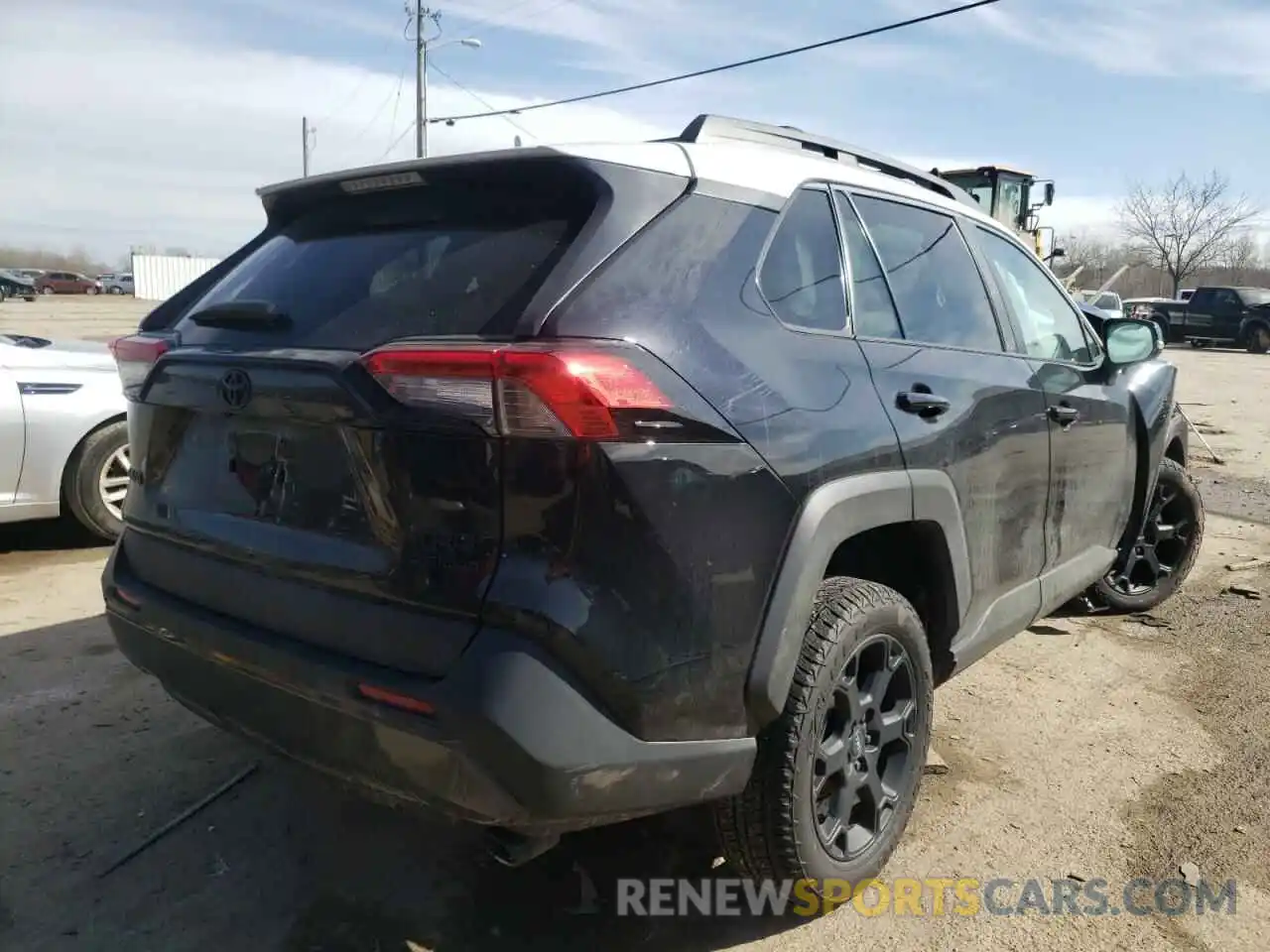 4 Photograph of a damaged car 2T3S1RFV3MW227651 TOYOTA RAV4 2021