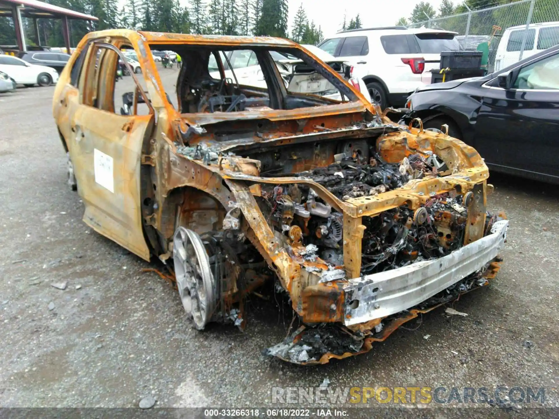 1 Photograph of a damaged car 2T3S1RFV8MW170167 TOYOTA RAV4 2021