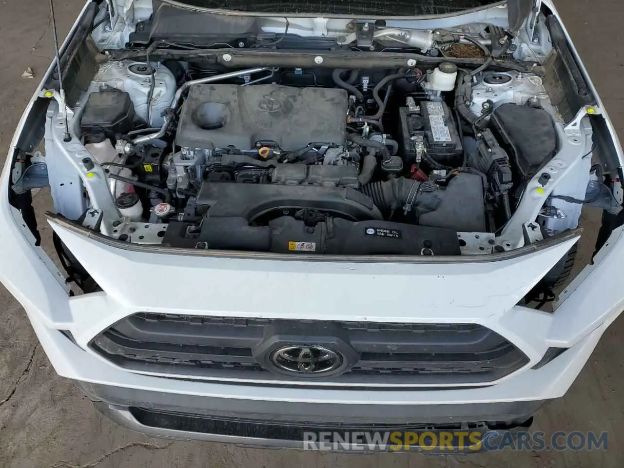 11 Photograph of a damaged car 2T3S1RFV8MW236765 TOYOTA RAV4 2021