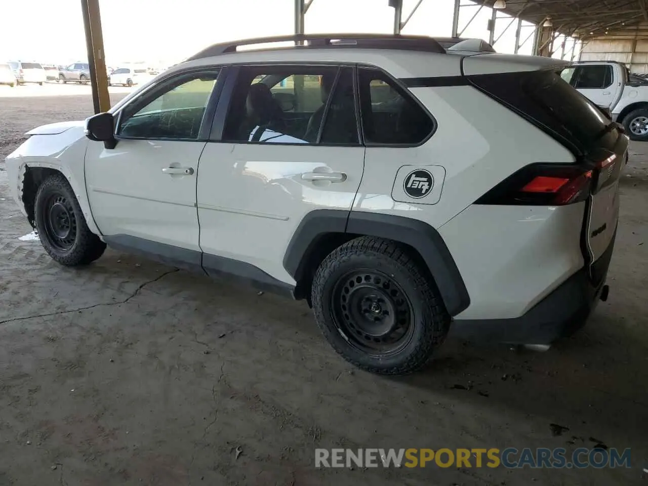 2 Photograph of a damaged car 2T3S1RFV8MW236765 TOYOTA RAV4 2021