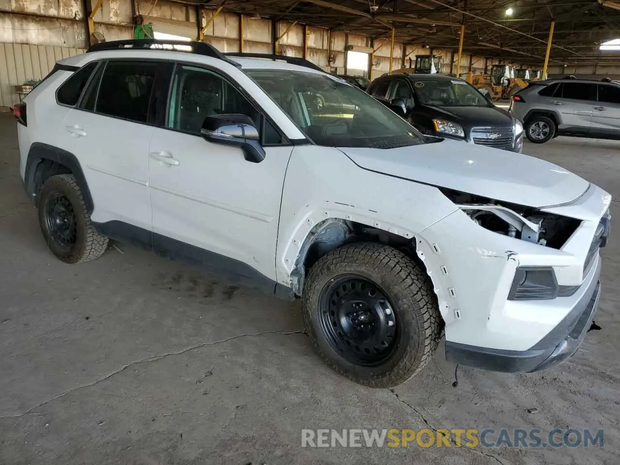 4 Photograph of a damaged car 2T3S1RFV8MW236765 TOYOTA RAV4 2021