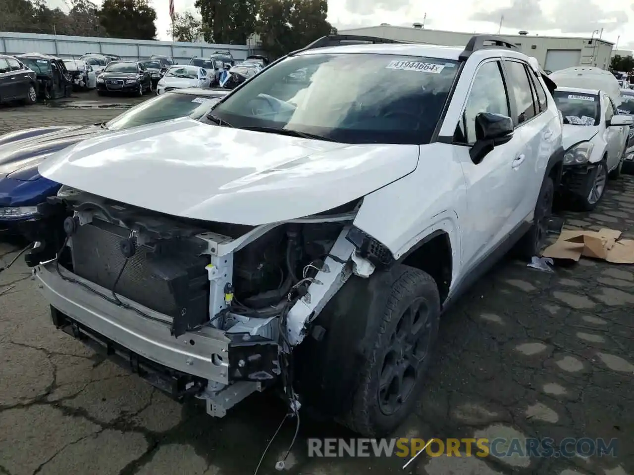 1 Photograph of a damaged car 2T3S1RFVXMW176780 TOYOTA RAV4 2021