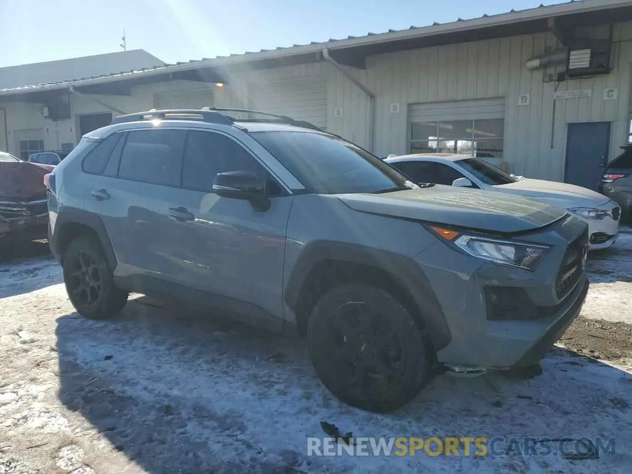 4 Photograph of a damaged car 2T3S1RFVXMW216565 TOYOTA RAV4 2021