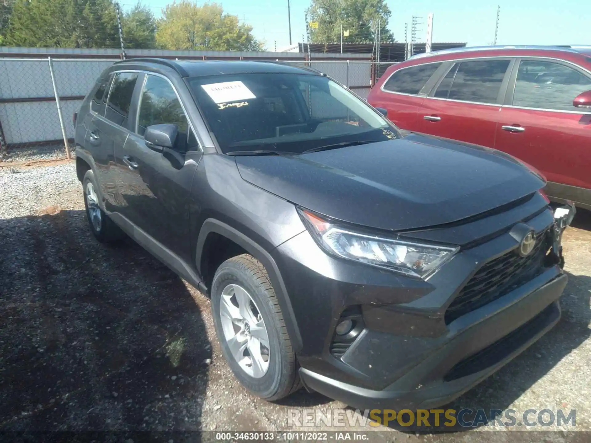 1 Photograph of a damaged car 2T3W1RFV0MC100231 TOYOTA RAV4 2021