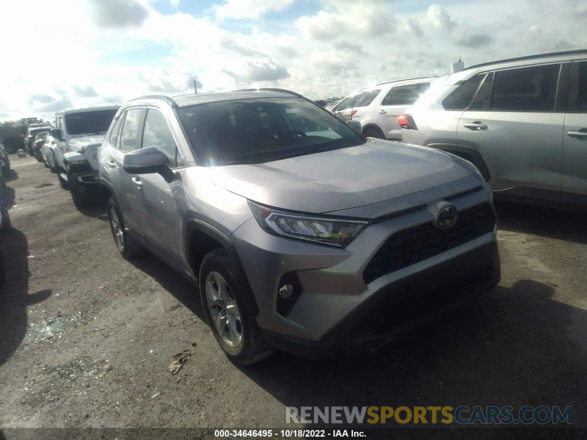1 Photograph of a damaged car 2T3W1RFV0MC100357 TOYOTA RAV4 2021
