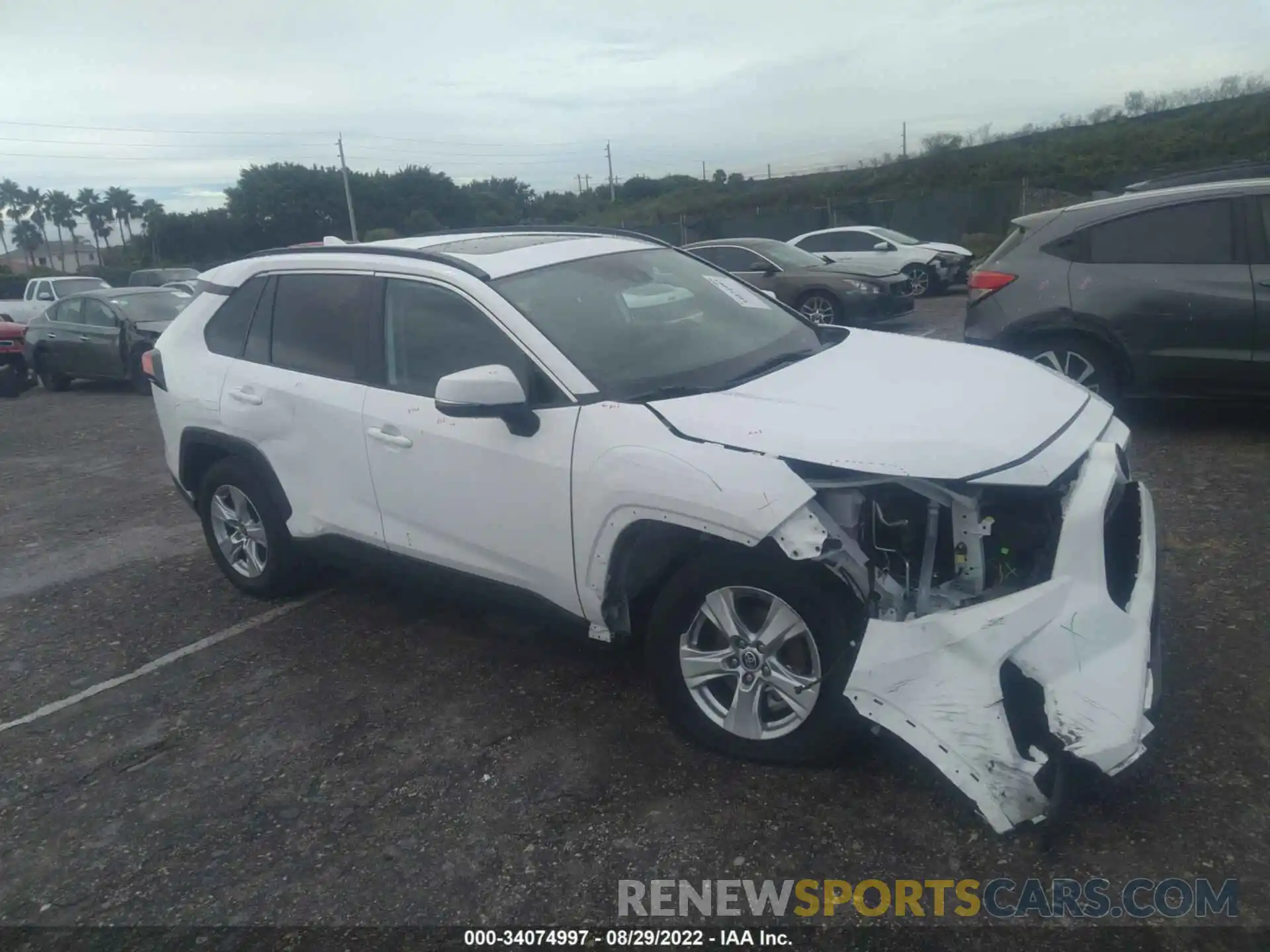 6 Photograph of a damaged car 2T3W1RFV0MC112119 TOYOTA RAV4 2021