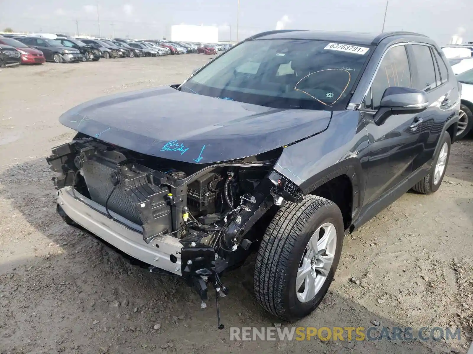 2 Photograph of a damaged car 2T3W1RFV0MC122830 TOYOTA RAV4 2021