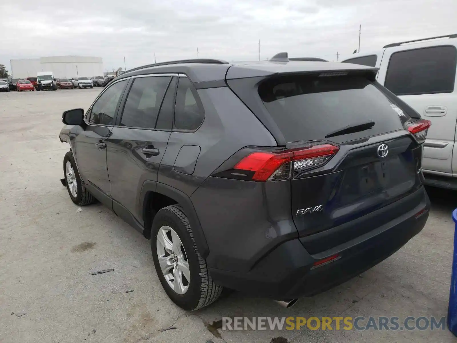 3 Photograph of a damaged car 2T3W1RFV0MC122830 TOYOTA RAV4 2021