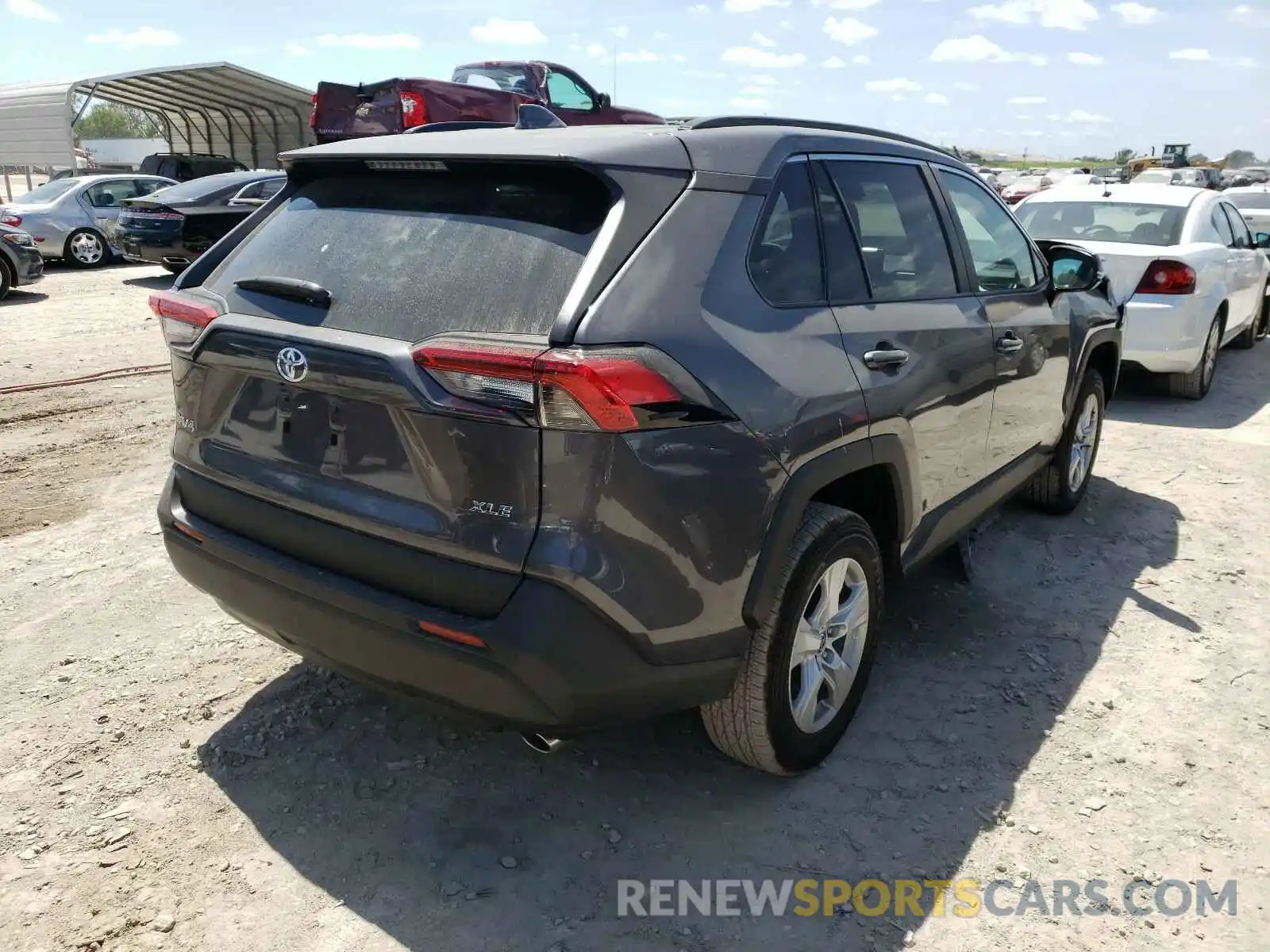 4 Photograph of a damaged car 2T3W1RFV0MC126800 TOYOTA RAV4 2021