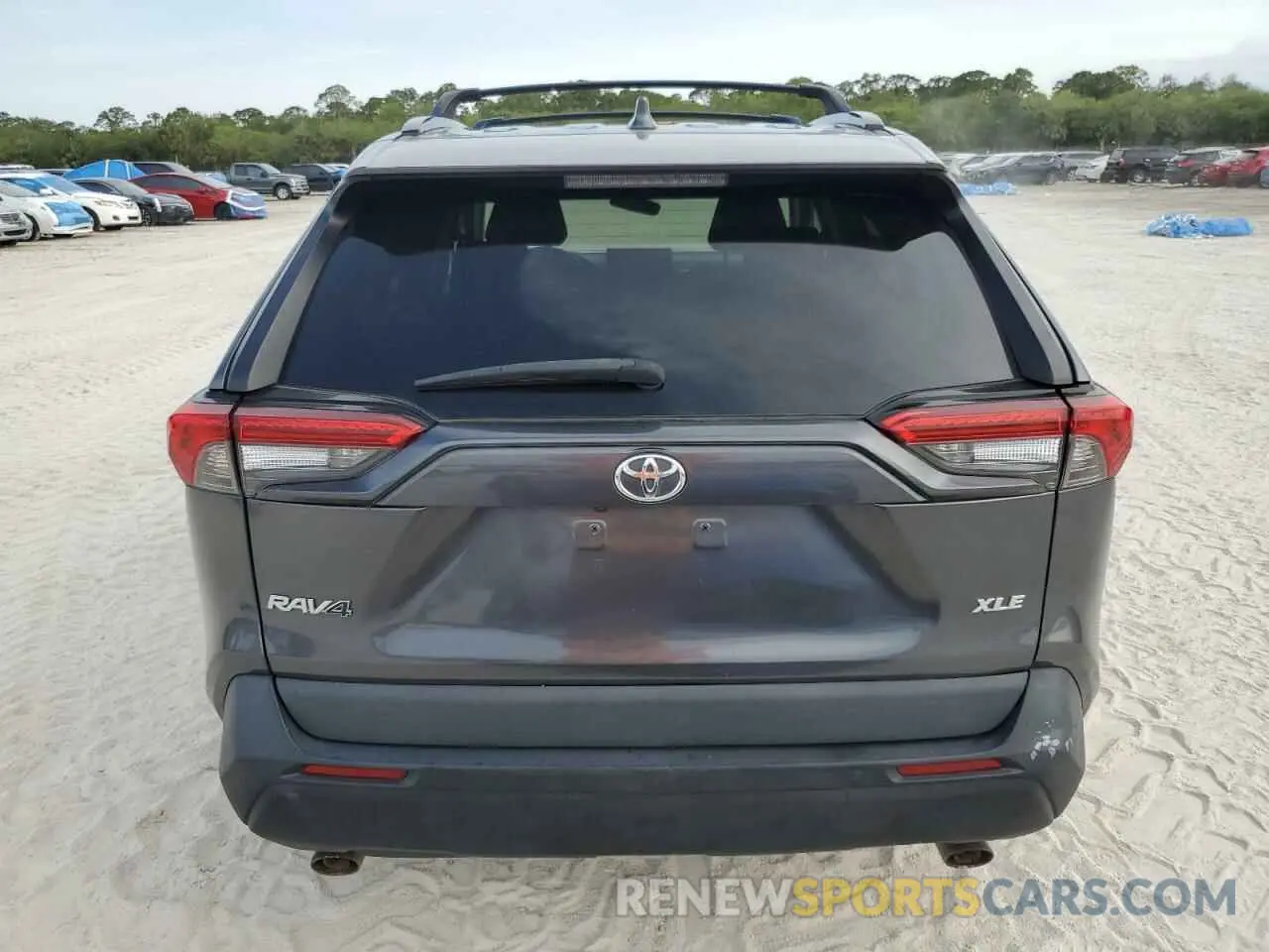 6 Photograph of a damaged car 2T3W1RFV0MC135058 TOYOTA RAV4 2021
