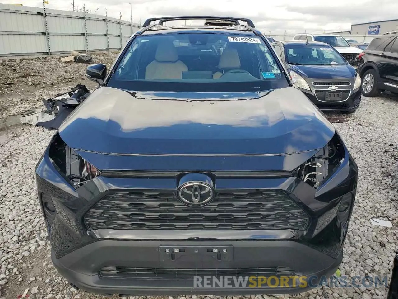 5 Photograph of a damaged car 2T3W1RFV0MC139840 TOYOTA RAV4 2021